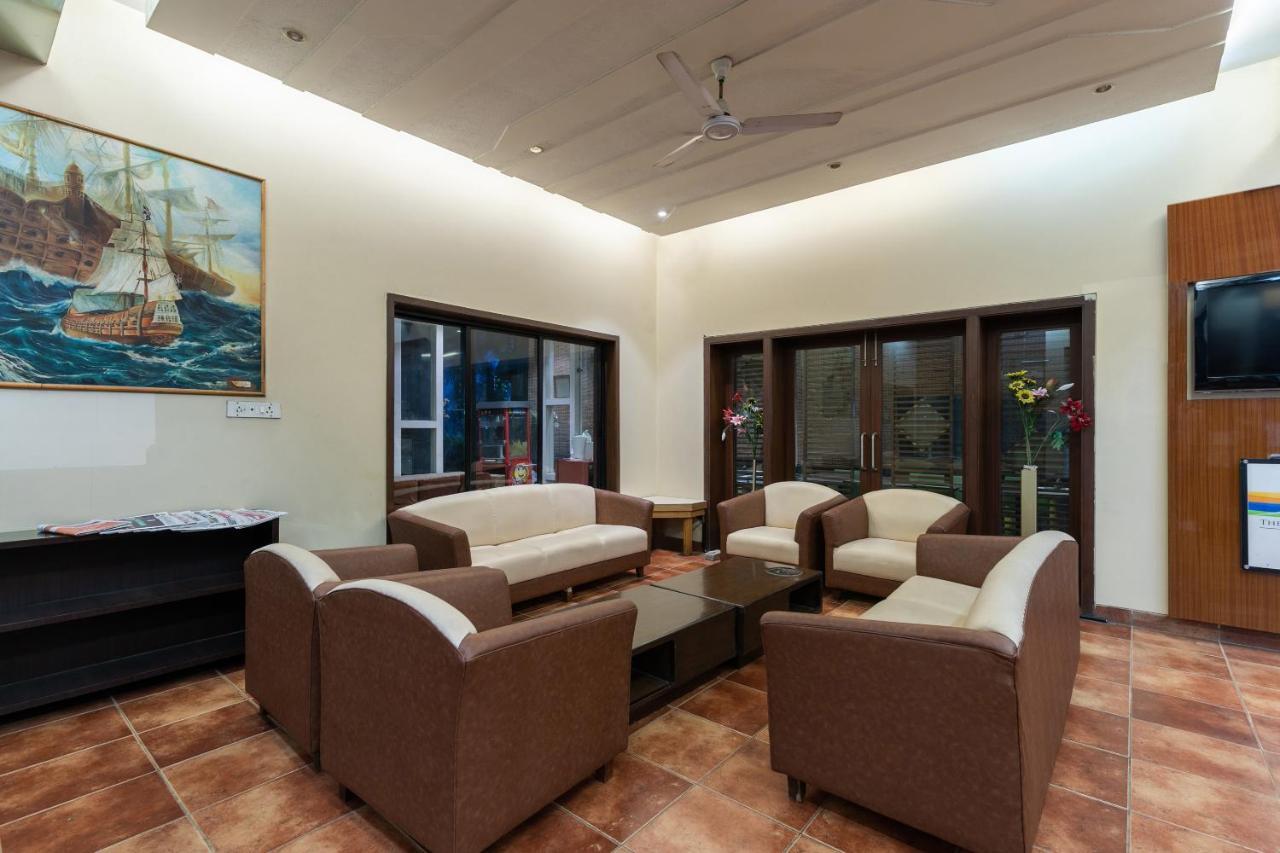 Capital O 47539Capital O Umbergaon Club 호텔 Umargām 외부 사진