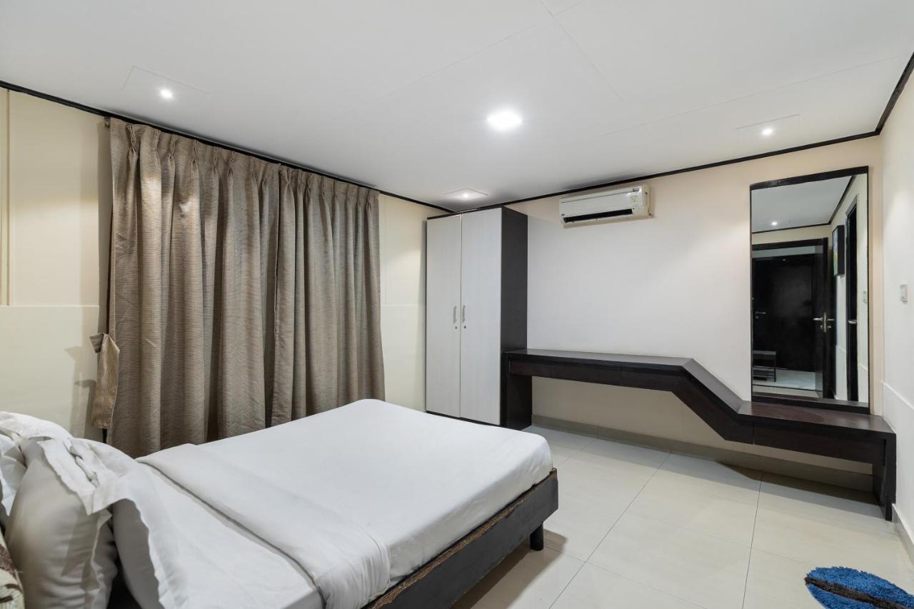Capital O 47539Capital O Umbergaon Club 호텔 Umargām 외부 사진